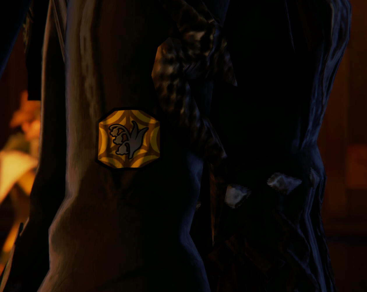 An example of the House crest of Ak-Mina, worn openly.